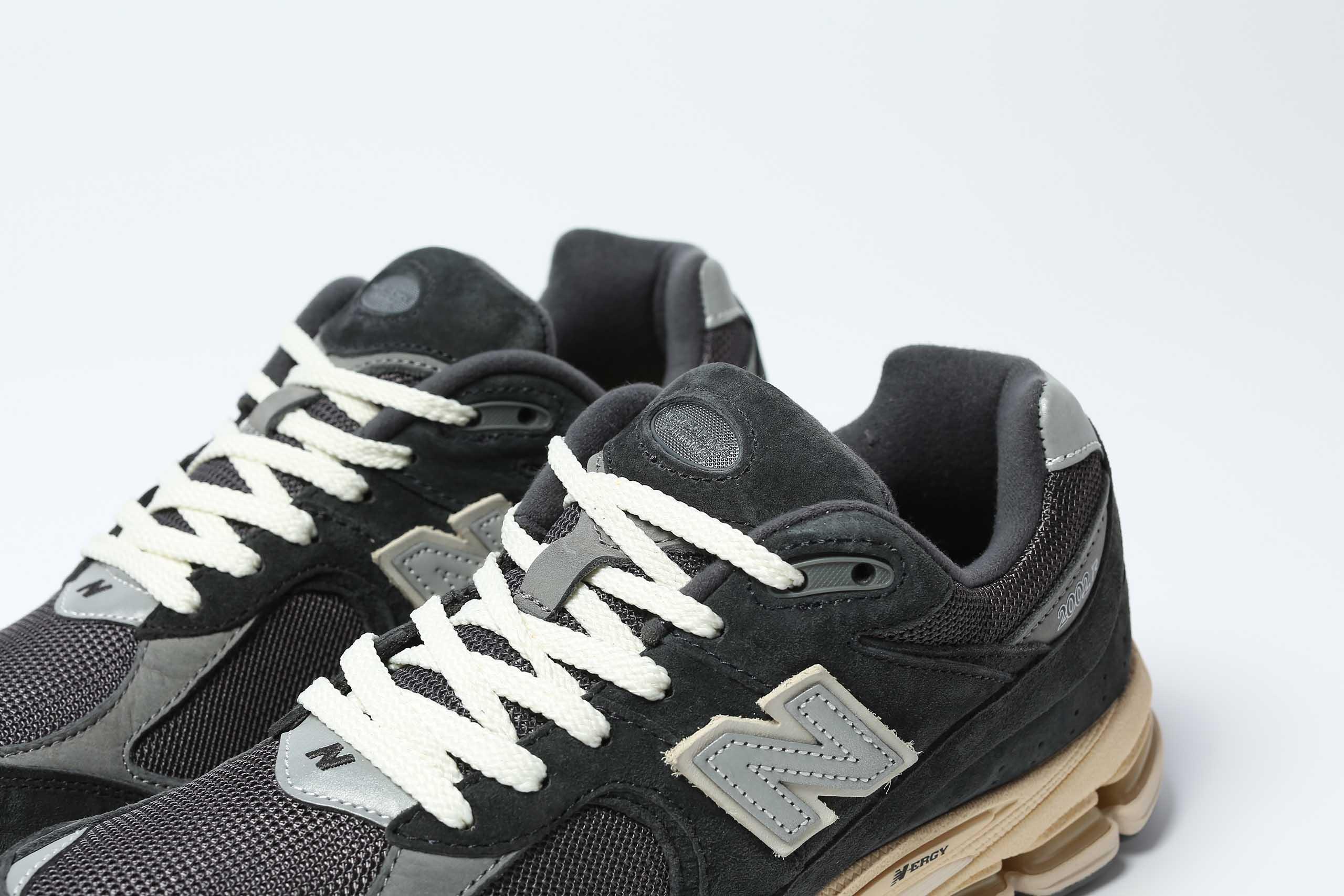 PK GOD New Balance 2002R Black Dark Grey RETAIL MATERIALS READY TO SHIP